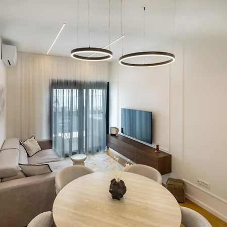 Nox Modern Jacuzzi&terrace - Near Znjan * Split